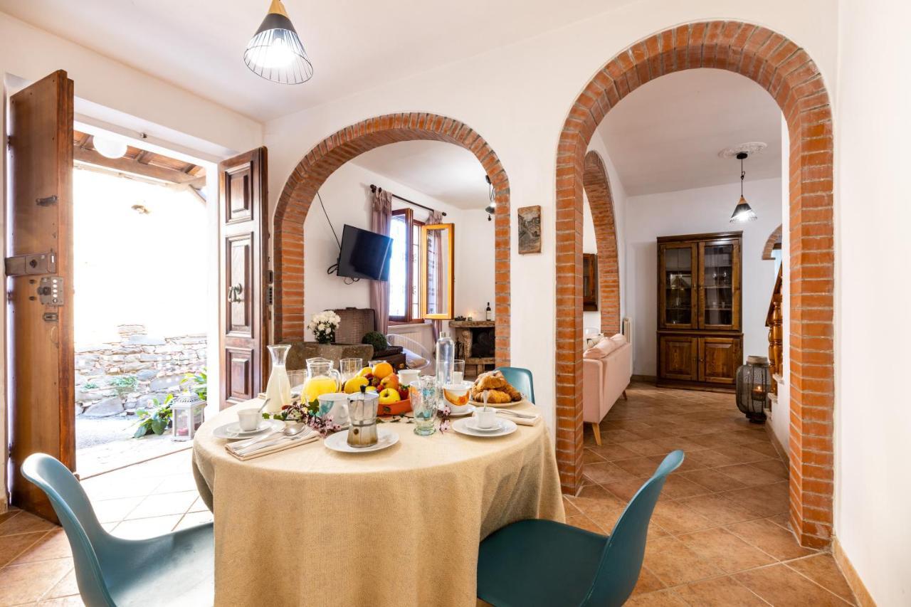Agri Apartment La Terrazza La Ripadoro Chianni Exteriör bild