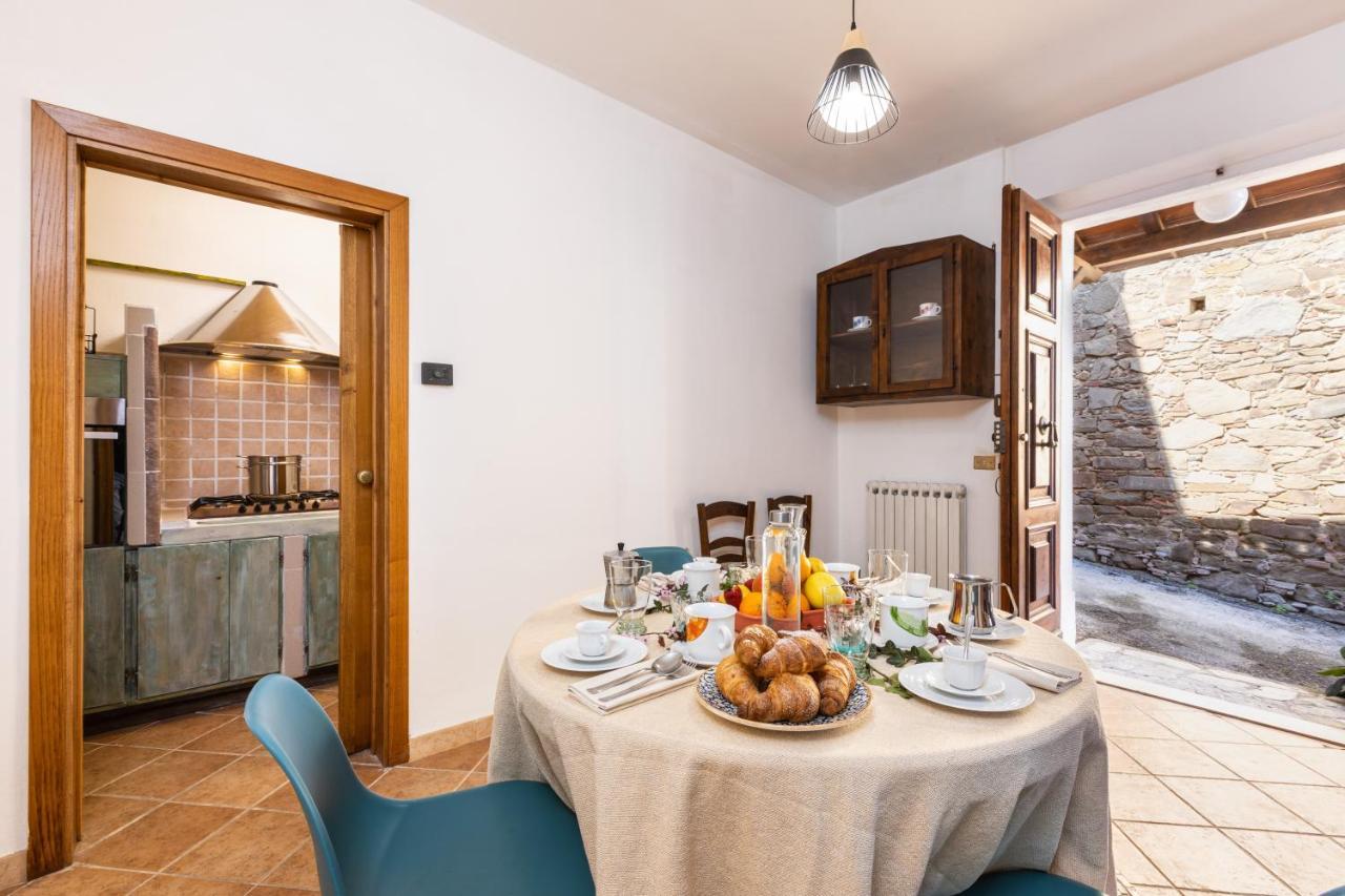 Agri Apartment La Terrazza La Ripadoro Chianni Exteriör bild