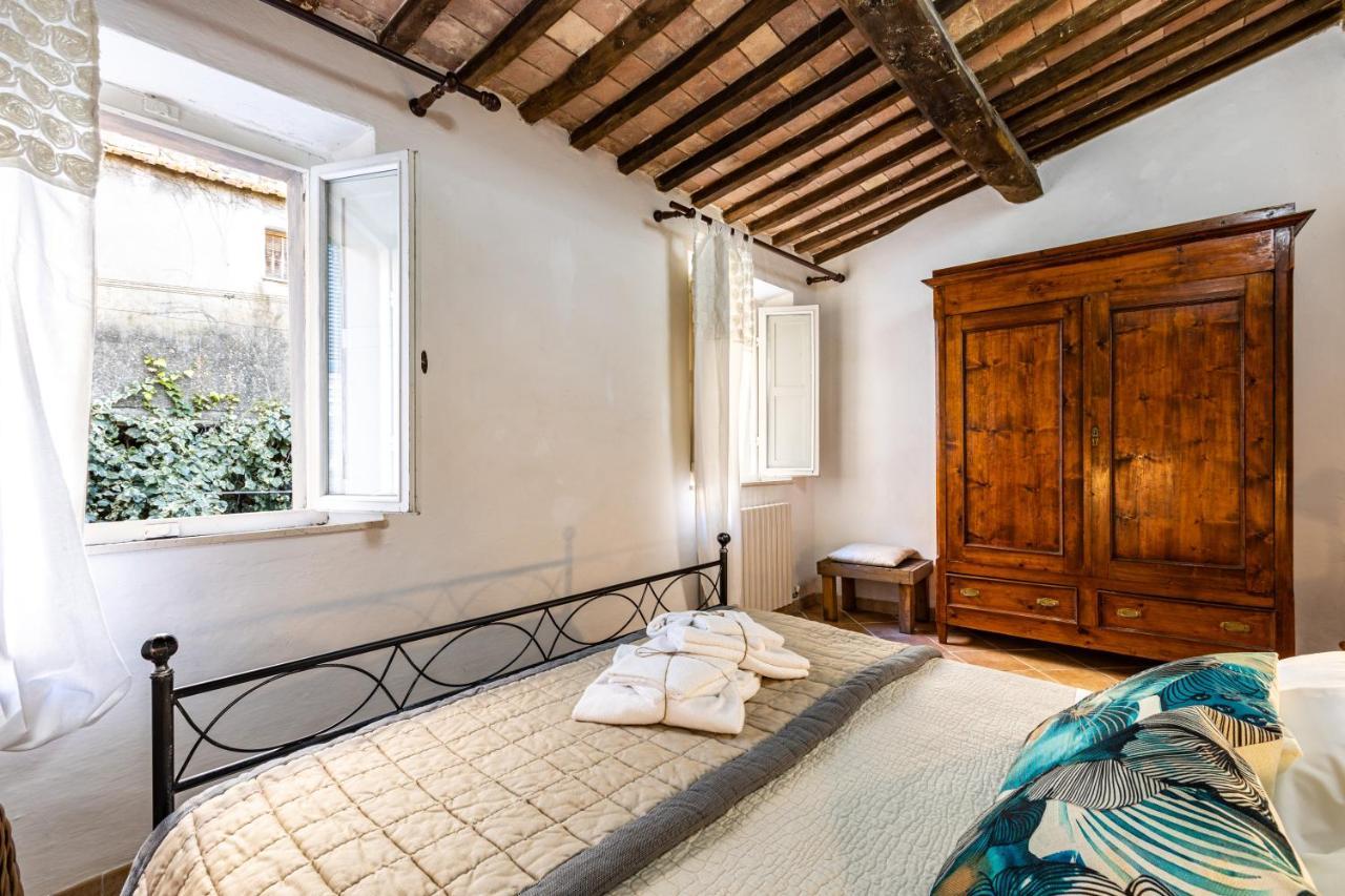Agri Apartment La Terrazza La Ripadoro Chianni Exteriör bild